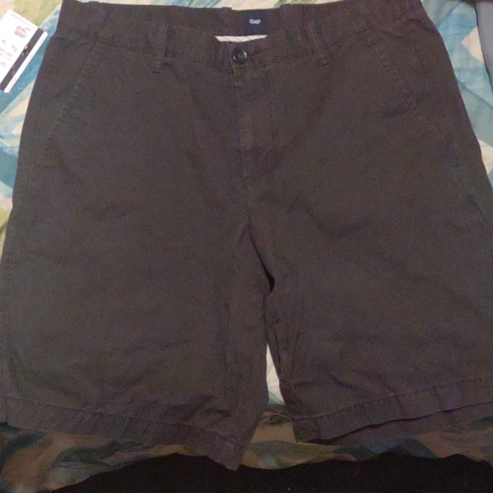 Men's Gap shorts